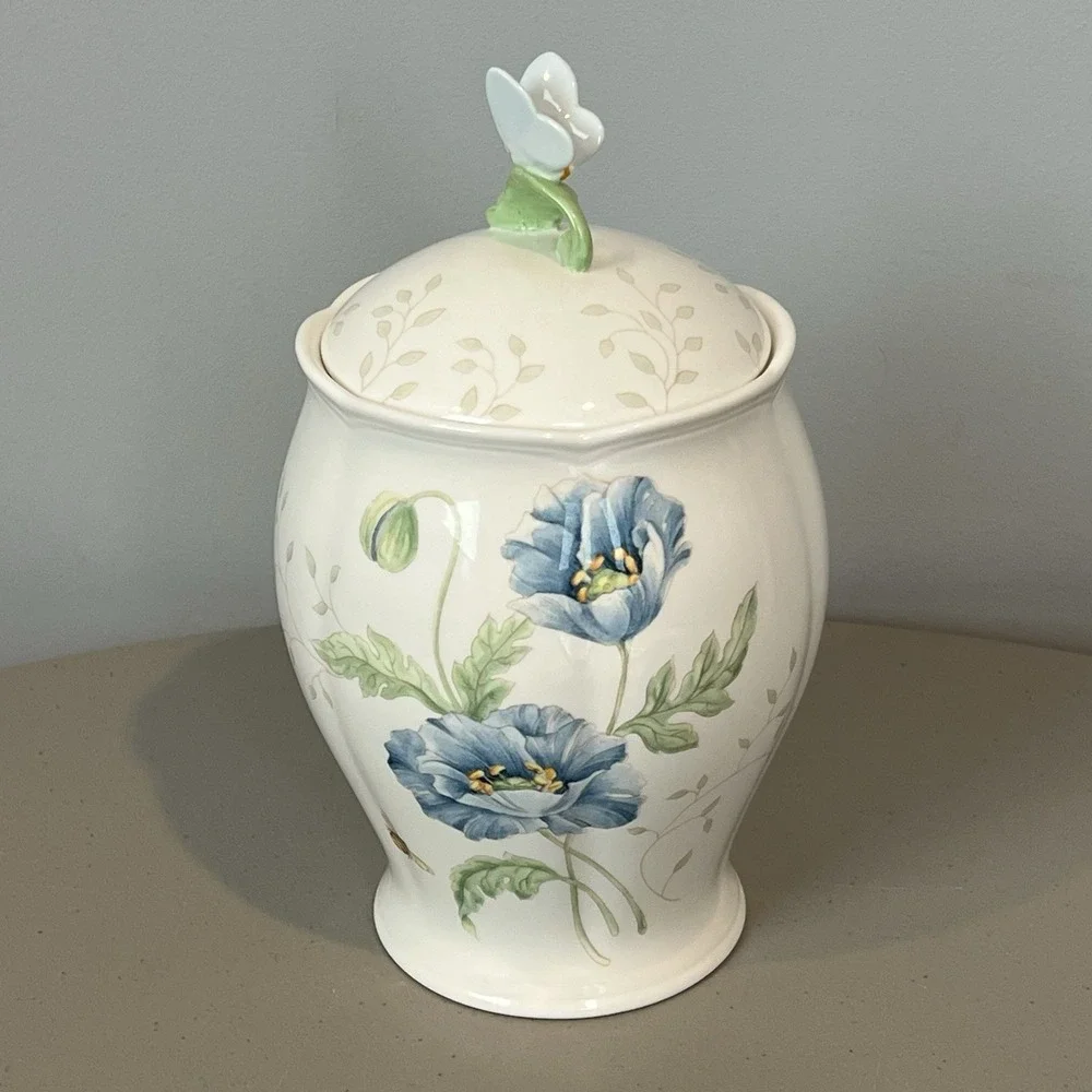 Lenox Butterfly Meadow Small Canister with Blue Butterfly Lid Cookie Jar 8 3/4